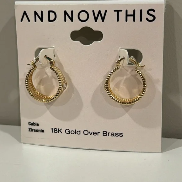 And Now This Gold Hoop Earrings - Picture 5 of 5